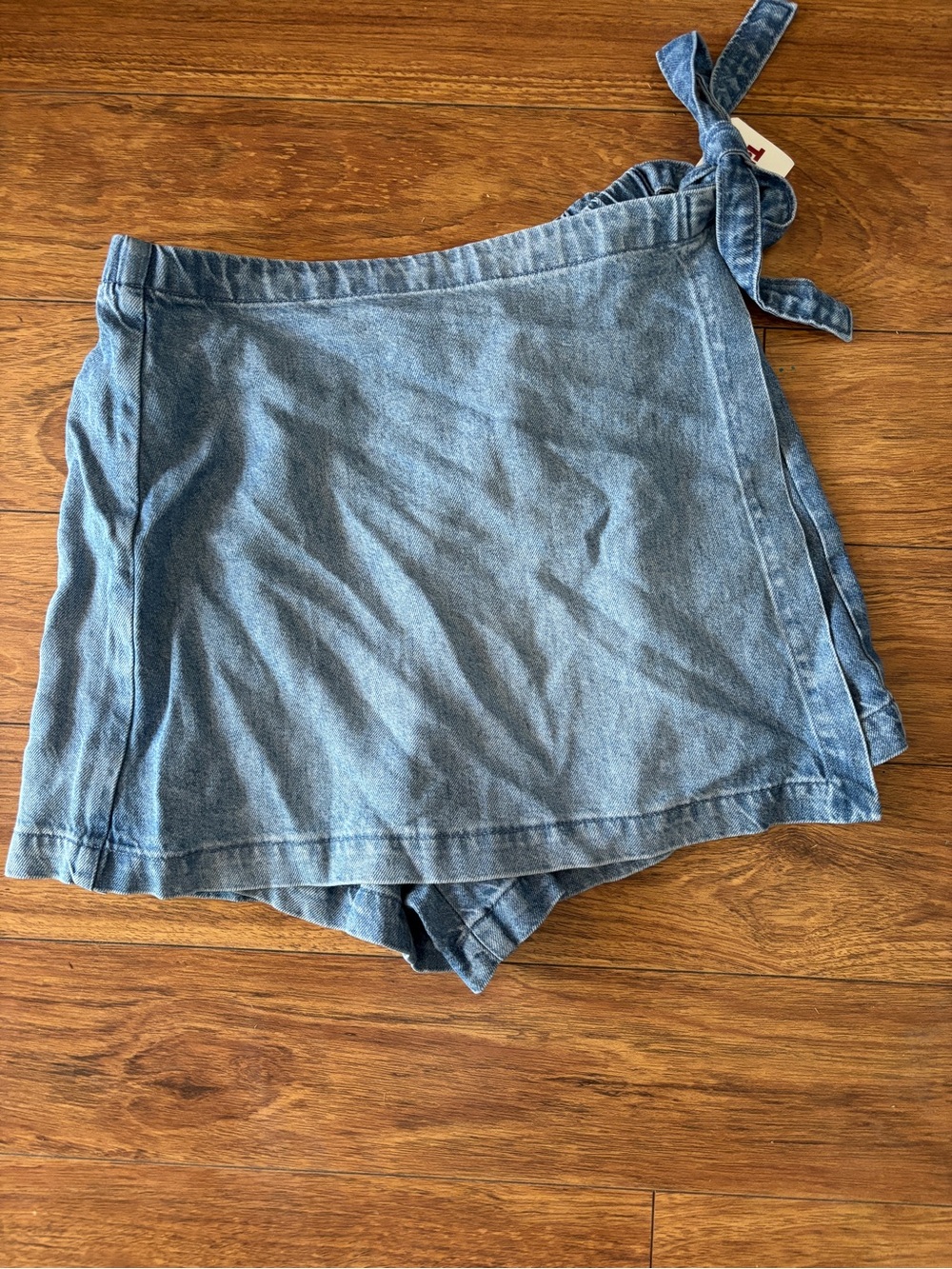 NWT Denim Wrap Skort Shorts in Light Blue